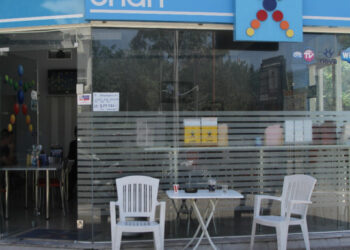 Κορωνοϊός: Τραπεζοκαθίσματα από σήμερα και στα πρακτορεία ΟΠΑΠ