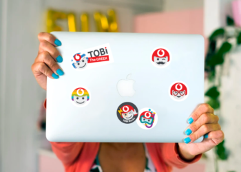 Η Vodafone αξιοποιεί την τεχνητή νοημοσύνη και φέρνει τον TOBi, τον ψηφιακό βοηθό που μαθαίνει από την επικοινωνία με τους ανθρώπους και λύνει προβλήματα