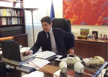 Λ. Αυγενάκης: «Παράταση ενός χρόνου ή εκλογές τώρα, στις Ομοσπονδίες»