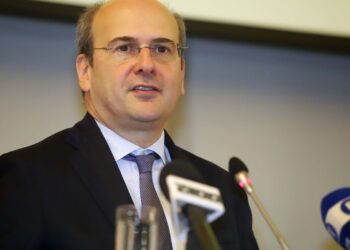 Κ. Χατζηδάκης: Η ανοδική πορεία της ΔΕΗ αποτυπώνεται στα  οικονομικά της αποτελέσματα