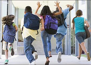 Ν. Κοζάνης: Μεγάλα ποσοστά συμμετοχής των μαθητών δημοτικών και νηπιαγωγείων την πρώτη ημέρα επιστροφής στο σχολείο!