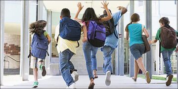 Ν. Κοζάνης: Μεγάλα ποσοστά συμμετοχής των μαθητών δημοτικών και νηπιαγωγείων την πρώτη ημέρα επιστροφής στο σχολείο!