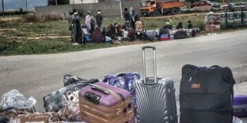 Άφιξη 59 προσφύγων σε ξενοδοχείο στον Αετό Φλώρινας