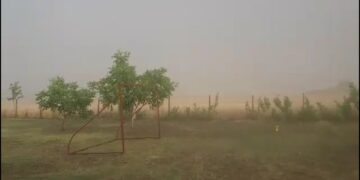 Έντονη χαλαζόπτωση αυτή την ώρα στη Βόρεια πλευρά της Πτολεμαΐδας