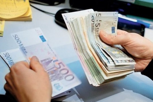 Επιστροφή φόρου: Τα 7 βήματα για να λάβουν τα χρήματα οι φορολογούμενοι -Τι ισχύει για συζύγους