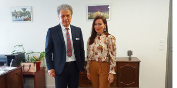 Γ. Αμανατίδης: Συνάντηση γνωριμίας με την Πρέσβη της Βοσνίας-Ερζεγοβίνης στην Αθήνα (δελτίο τύπου)