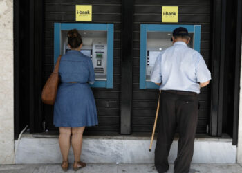 Φορολογικές δηλώσεις 2020: Προς έξτρα δόσεις και παράταση -Τα πιθανά σενάρια