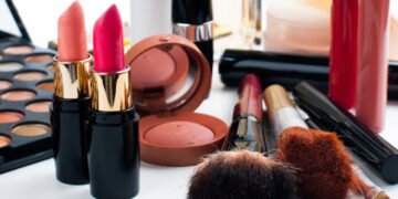 Ο ΕΟΦ αποσύρει 47 καλλυντικά – Δείτε τη λίστα με αρώματα, μωρομάντηλα και κρέμες