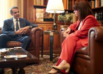 Συνάντηση Μητσοτάκη – Σακελλαροπούλου: “Η χώρα θα αντιμετωπίσει όλες τις προκλήσεις”