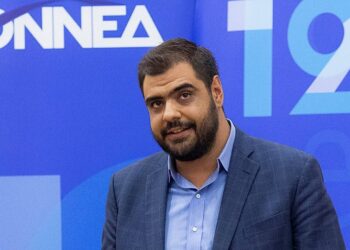 Από τον Μωυσή στον Ηράκλειτο-Του Παύλου Μαρινάκη