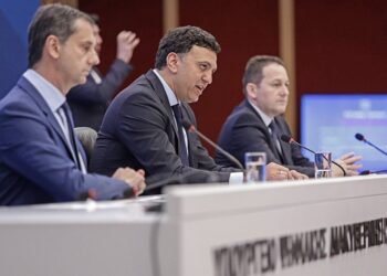 Κικίλιας – Θεοχάρης: Έτσι θα ανοίξει η Ελλάδα τις πύλες της για τον τουρισμό