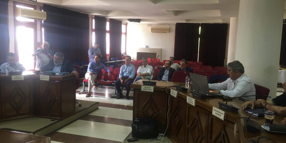 Ο Κώστας Μουσουρούλης στο Δήμο Εορδαίας: “Να θεμελιώσουμε μια καλύτερη ζωή για τους πολίτες των λιγνιτικών περιοχών”- Π. Πλακεντάς: “Είναι βίαια η απολιγνιτοποίηση, προσπαθούμε να διασφαλίσουμε κρίσιμα ζητήματα για τον τόπο μας” (Φώτο-video)