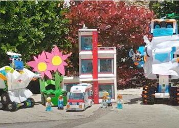 1ο Δημοτικό Σχολείο Μουρικίου: Οι  λιλιπούτειοι ρομποτάκηδες της Β΄ Δημοτικού ΖΗΤΟΥΝ ΤΗΝ ΨΗΦΟ ΣΑΣ. ΠΑΤΗΣΤΕ  ΕΔΩ