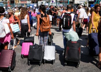 Κοινωνικός τουρισμός: Φορολογικά κριτήρια, επιταγές, δικαιούχοι και προθεσμίες