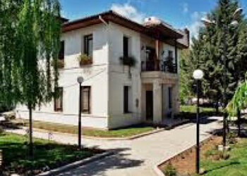 Η Δημοτική Βιβλιοθήκη Πτολεμαΐδας επαναλειτουργεί για το κοινό με νέο ωράριο και ειδικές προφυλάξεις