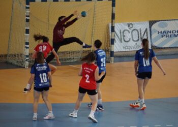 Χαντ-μπολ- Έκανε το 2 στα 2 ο Εθνικός στο Πανελλήνιο Νεανίδων