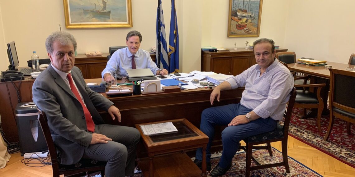 Γιάννης Αντωνιάδης: Ο Υφ. Οικονομικών Θόδωρος Σκυλακάκης δεσμεύτηκε να εγκρίνει το κονδύλι  για έγκαιρη προμήθεια ξυλείας στους δικαιούχους- Προς αλλαγή ο τρόπος προμήθειας- Δελτίο Τύπου