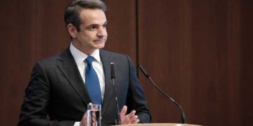 Μητσοτάκης από τη Βουλή: Τα αναδρομικά θα δοθούν εφάπαξ, πλήρως, σε όλους τους συνταξιούχους εντός του 2020