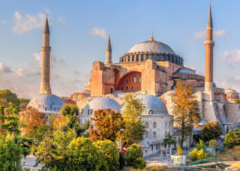 Αγιά Σοφιά: Με απόφαση του τουρκικού ΣτΕ, ανοίγει ο δρόμος για να γίνει τζαμί