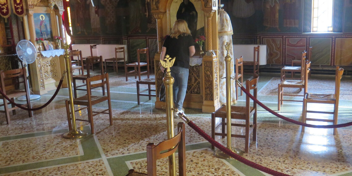 Εκκλησίες: Παρατείνονται μέχρι τις 21 Αυγούστου τα περιοριστικά μέτρα
