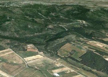 Ο Δήμος Βοΐου ανακοινώνει ότι  στάλθηκαν σήμερα ανακοινώσεις της Διεύθυνσης Δασών Κοζάνης και της Διεύθυνσης Δασών Καστοριάς που αφορούν την διαδικασία αναμόρφωσης και συμπλήρωσης των Δασικών Χαρτών