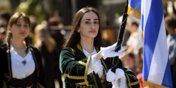 Δημοσκόπηση: Τι πιστεύουν οι Ελληνες για την Επανάσταση του 1821 -Το κρυφό σχολειό και ο ήρωας που ξεχωρίζουν