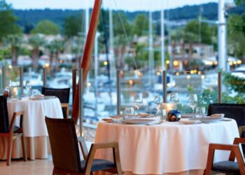 Τα κορυφαία εστιατόρια για το 2020: Βραβεία ελληνικής κουζίνας σε Θωμά (Σκλήθρο), Κοντοσώρο (Ξινό Νερό) και Ναουμίδη (Άγ. Παντελεήμονα)