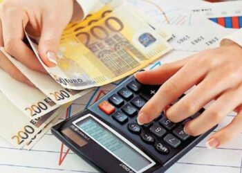 Πληρωμή φόρου εισοδήματος ακόμα και σε 24 δόσεις, τι ισχύει με την έκπτωση