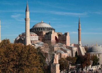 Τούρκικα των καιρών καμώματα «Η Αγιά Σοφιά»  ξανά τζαμί