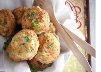 Κολοκυθοκεφτέδες με φέτα – Συνταγή του Δημήτρη Σκαρμούτσου