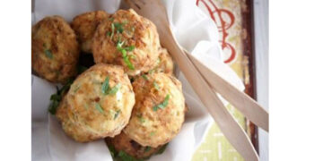 Κολοκυθοκεφτέδες με φέτα – Συνταγή του Δημήτρη Σκαρμούτσου