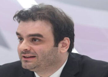 Πιερρακάκης: Νέοι ταχυδρομικοί κώδικες σε όλη την χώρα