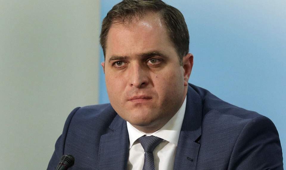 Στην Κοζάνη εσπευσμένα ο διοικητής της ΑΑΔΕ Γιώργος Πιτσιλής μετά το σοκαριστικό συμβάν στην Εφορία