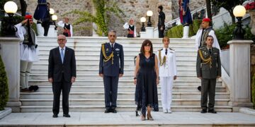 Σακελλαροπούλου: Προσβολή της ανθρωπότητας η μετατροπή της Αγίας Σοφίας σε τζαμί