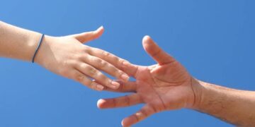 Έκκληση για οικονομική ενίσχυση για νεαρό μαθητή από το Βαρικό Φλώρινας που βρίσκεται σε κρίσιμη κατάσταση μετά την κατανάλωση δηλητηριωδών μανιταριών και μεταφέρεται για νοσηλεία στη Γερμανία