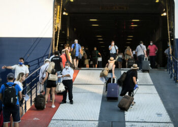 Δεν θα αυξηθεί η πληρότητα στα πλοία -Το απέρριψε η Επιτροπή λοιμωξιολόγων
