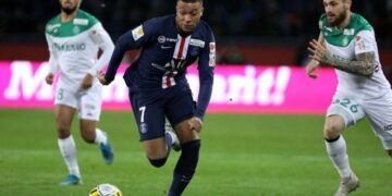 Από τον Πλατινί στον… Νεϊμάρ, η ιστορία πίσω από το Παρί – Σεντ Ετιέν