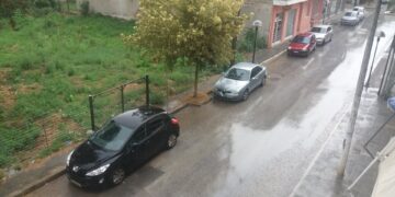 Έντονη Αυγουστιάτικη βροχή  “έπεσε” στην Πτολεμαΐδα