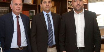 Ο Αυγενάκης ζήτησε συνάντηση με ΕΠΟ και SL2/FL