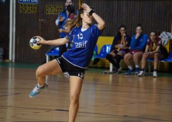 Χαντ-μπολ: Συνεχίζει στον Εθνικό Κοζάνης η Καραγιαννίδου