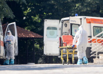 Κορονοϊός: Πέντε νεκροί σε λίγες ώρες στην Ελλάδα – 221 συνολικά θάνατοι