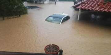 Εύβοια: Και τέταρτος νεκρός από τις τρομακτικές πλημμύρες – Ανάμεσα τους ένα βρέφος 8 μηνών- Στην περιοχή ο Χαρδαλιάς