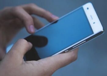 112: Τι πρέπει να κάνουν όσοι δεν παίρνουν τα μηνύματα της Πολιτικής Προστασίας