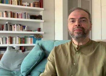 Ο Ανδρέας Κονάνος με video του στο youtube: “Δεν πάω για life coach” – “Δεν έχω πάρει διαζύγιο από τον Χριστό και τον Θεό”