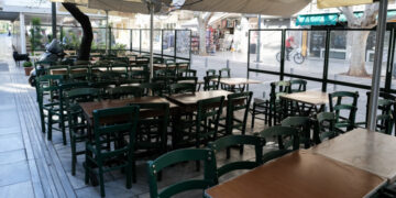 Ερχονται νέα μέτρα στήριξης για επιχειρήσεις -Φρένο σε λουκέτα και απολύσεις