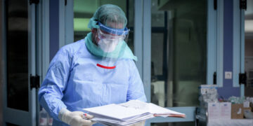 ΕΟΔΥ: Που εντοπίζονται τα σημερινά κρούσματα – Από ένα νέο κρούσμα κορωνοϊού στις ΠΕ Κοζάνης και Καστοριάς