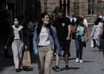 Σήμα κινδύνου για κορωνοϊό: Σενάριο επαναφοράς sms – Τεστ στα λιμάνια