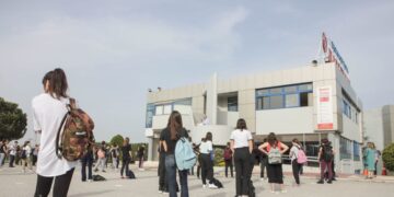 Μαγιορκίνης: Πιθανός ο εμβολιασμός για τον κορωνοϊό πριν από τέλος του έτους