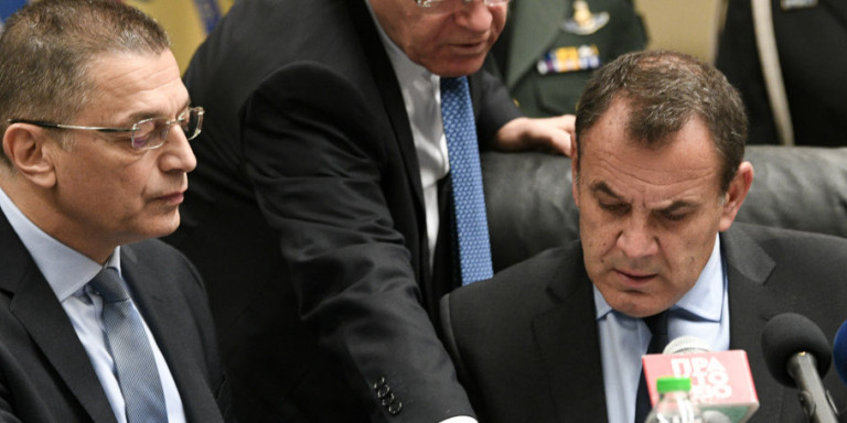 Eκτακτο Συμβούλιο Αμυνας στο Πεντάγωνο, υπό την προεδρία του ΥΠΕΘΑ