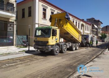 Συνεχίζονται οι εργασίες ασφαλτοστρώσεων στην πόλη της Φλώρινας